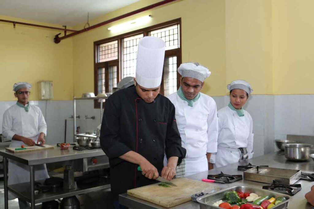 kukreja institute of hotel management